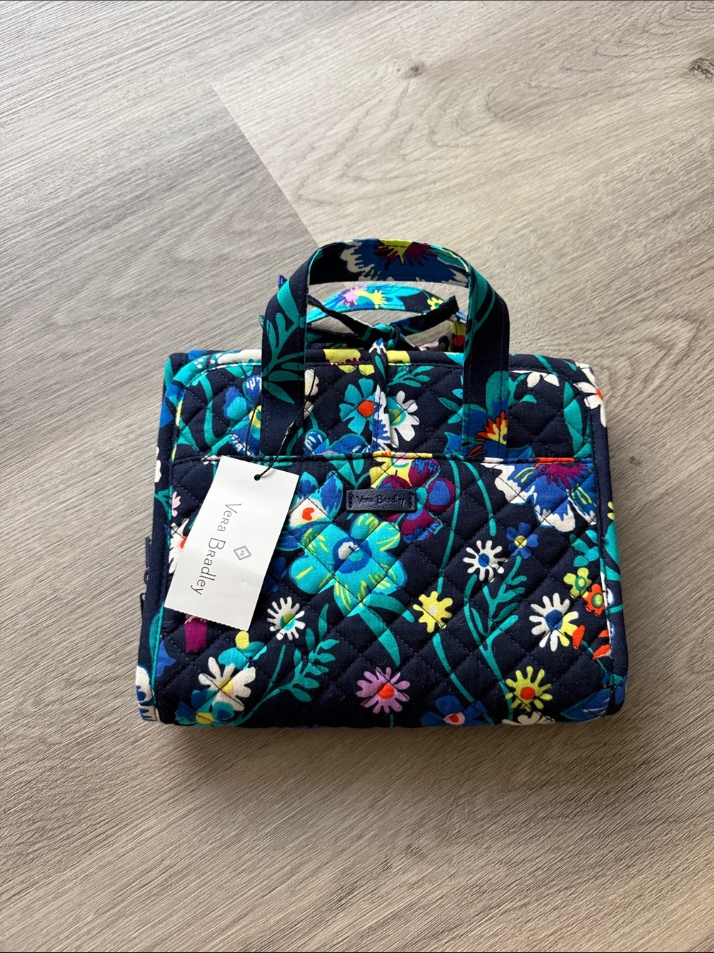 Vera Bradley Floral Iconic Compact Hanging Organizer Toiletry Cosmetic Bag NWT
